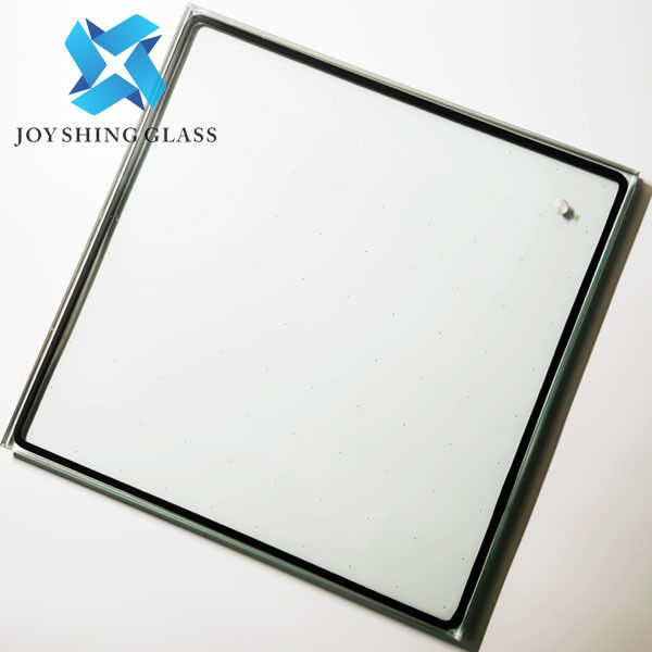 Transparentes niedrig--e Vakuum Glas-3TL+0.3V+3T energiesparendes Vakuumglas errichtend