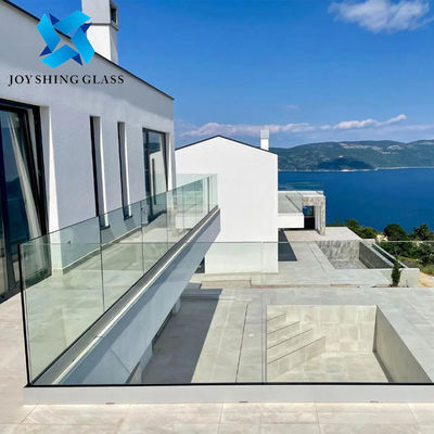 Einheitlich erstelltes 15mm Ultra-Clear Frameless Toughened Glass für die Veranda